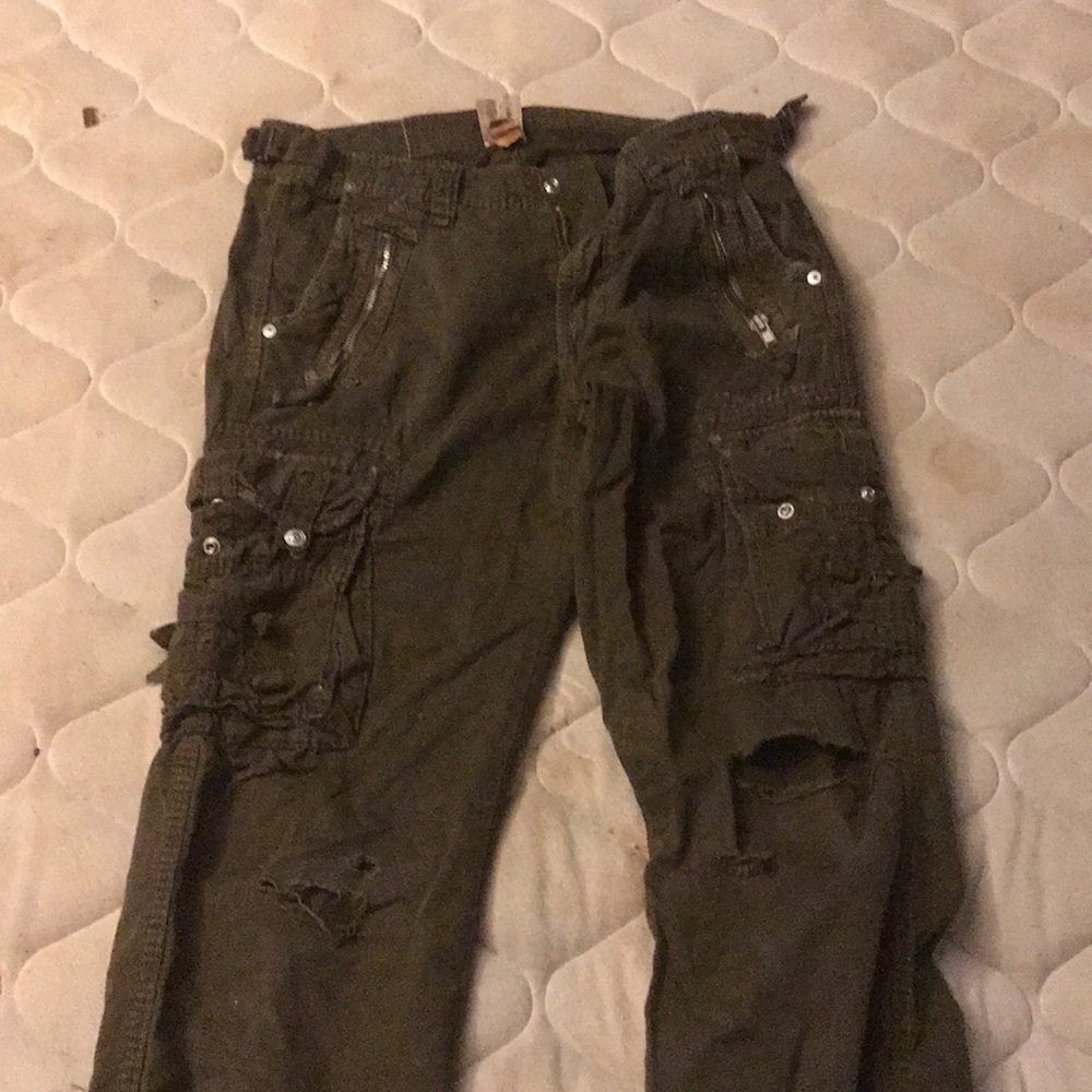 true religion cargos